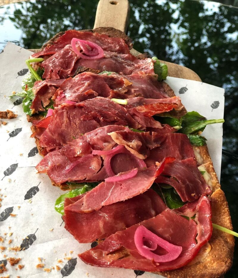 Backyard Bebeköy Pizza