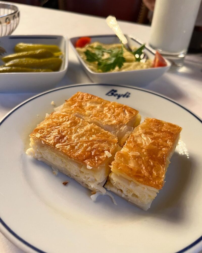 Beyti Florya Su Böreği