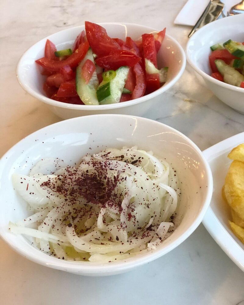 Dönerci Serkan Usta Soğan Salatası