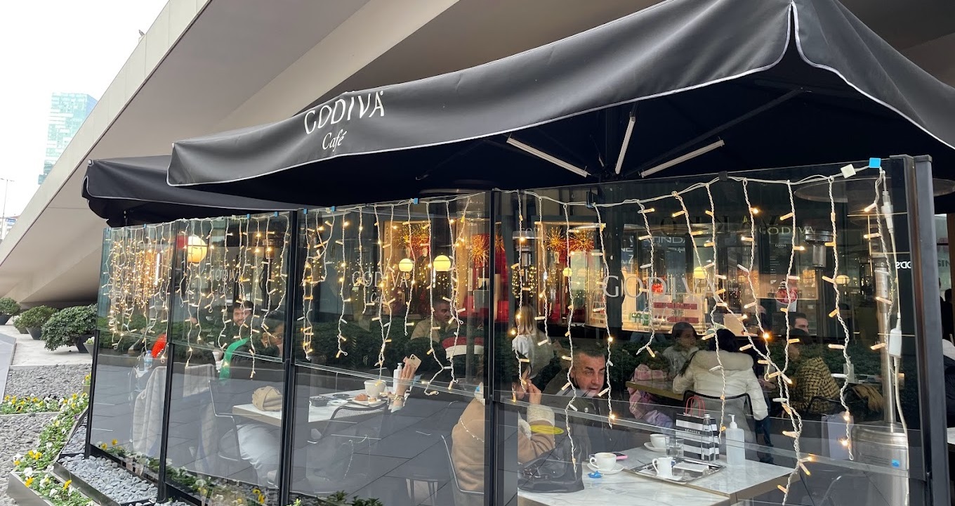 Godiva Zorlu Center Girişi