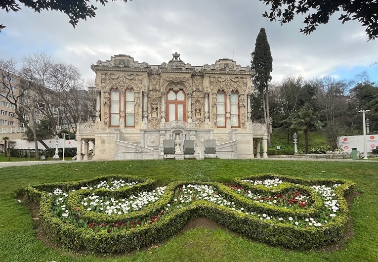 Ihlamur Kasrı Girişi