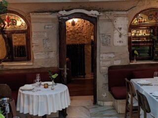 Lokanta 1741 İçerisi