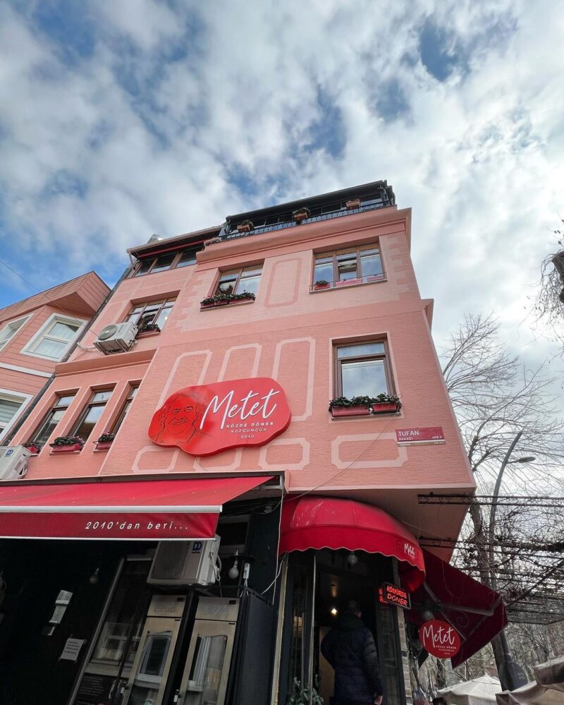 Metet Közde Döner Kuzguncuk Giriş