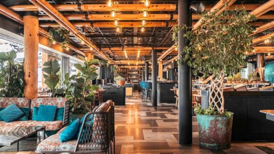 Mürver Restaurant Karaköy İçerisi