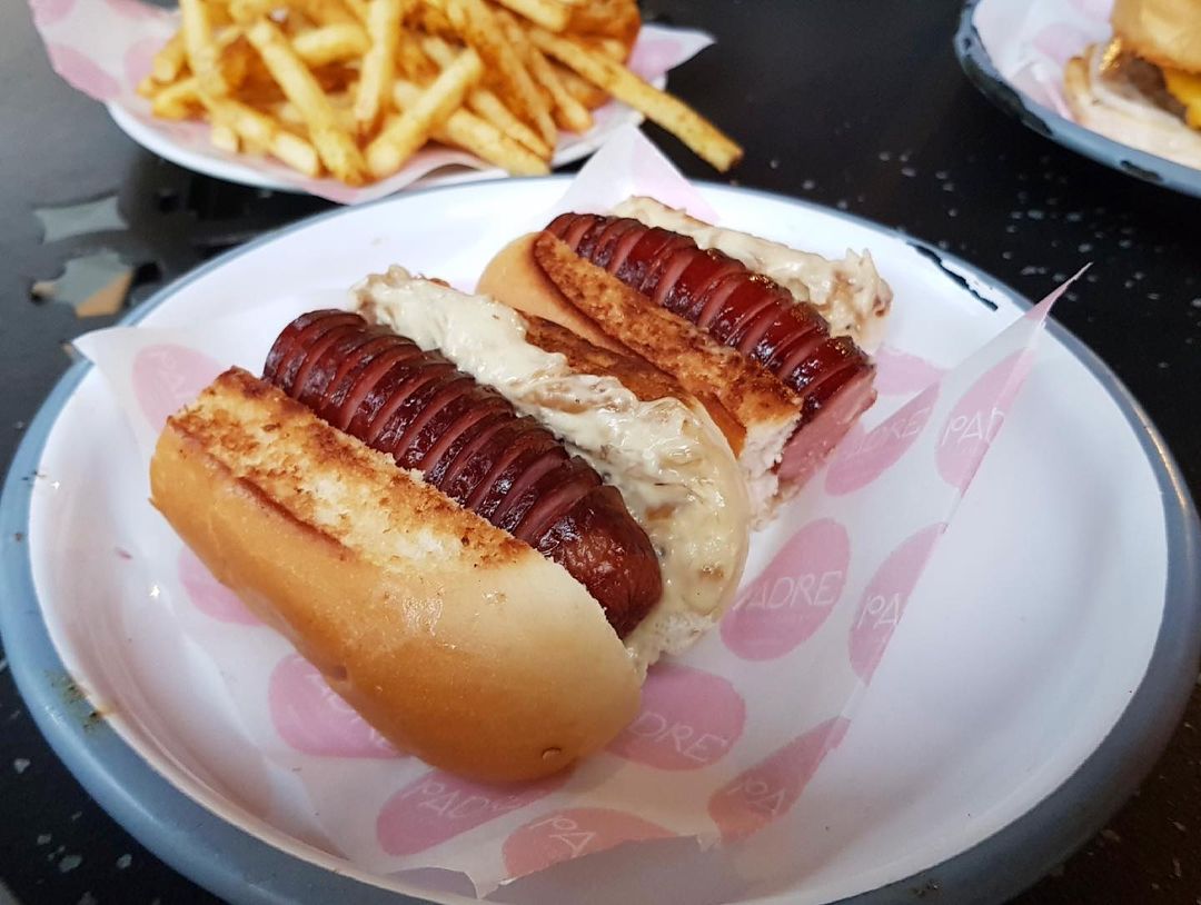 Padre Arnavutköy Sosisli