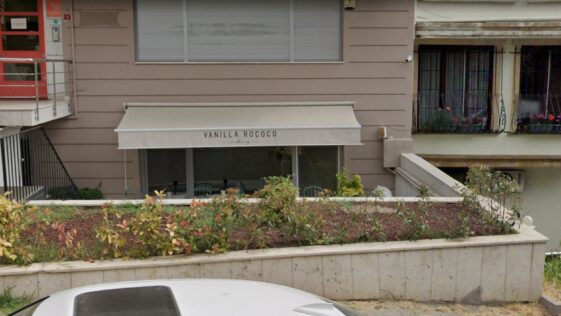 Vanilla Rococo Etiler