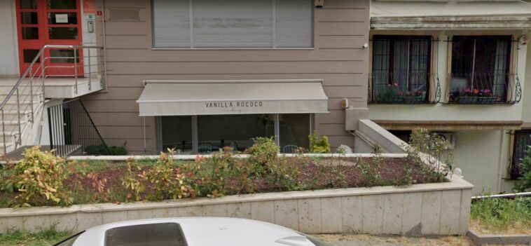 Vanilla Rococo Etiler