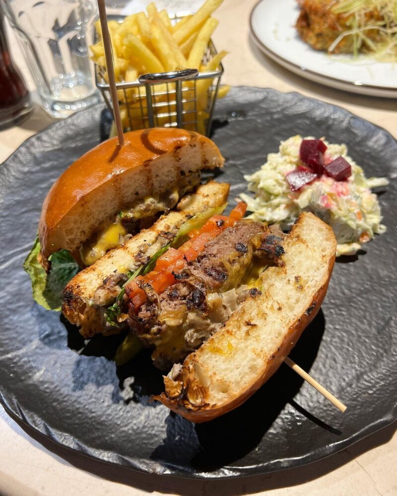Cadde Cafe Caddebostan Burger