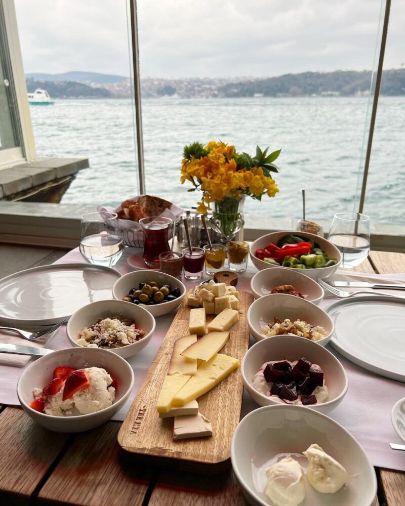 Gazebo Yeniköy Kahvaltı ve Boğaz Manzarası