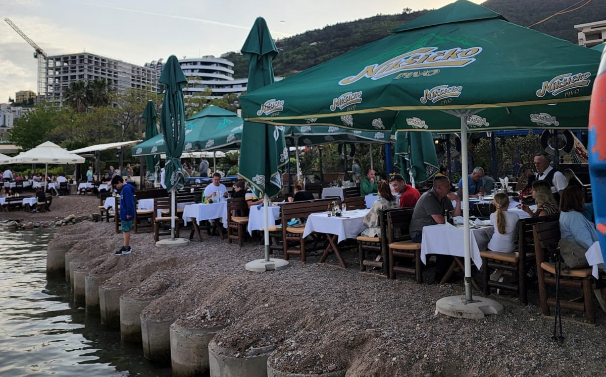 Jadran Kod Krsta Budva Karadağ