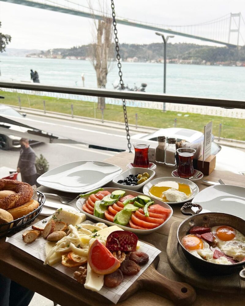 Lokma Kafe Rumeli Hisarı Kahvaltı