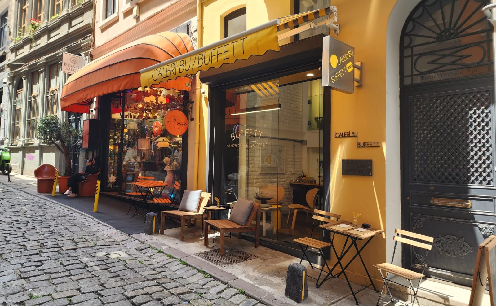 Buffett Galata Girişi 1