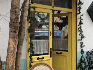 Çiçi Çiğ Börek Beşiktaş