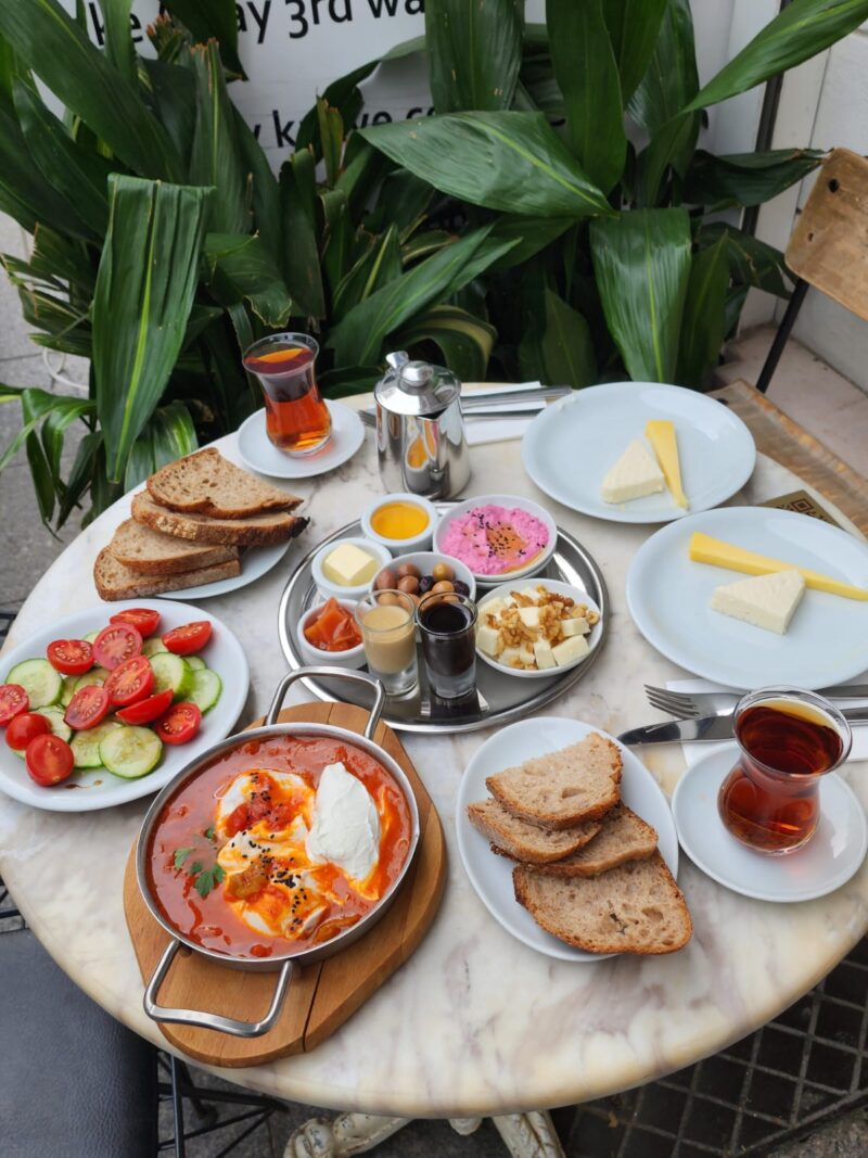 Grandpa Bakery Bebek Kahvaltı