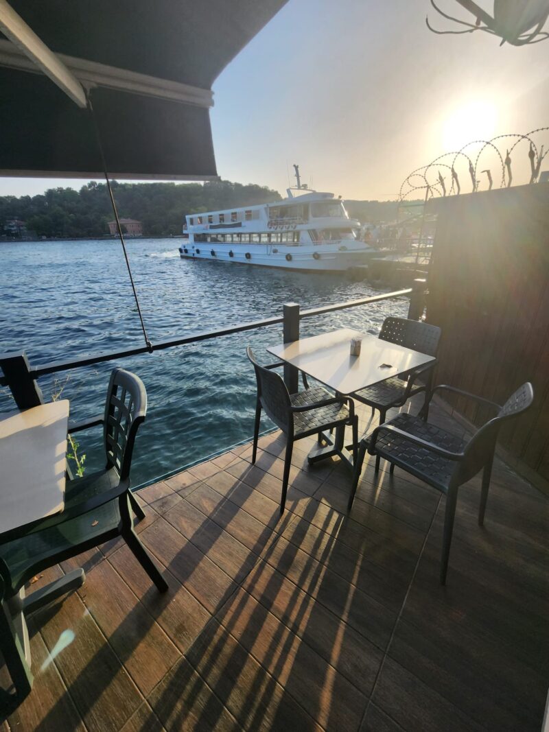 İskele Cafe İzmir Lokmacısı İstinye