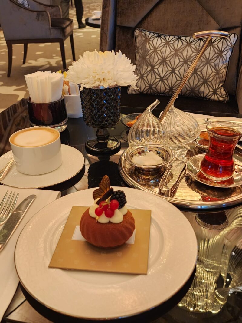 Lavinia Lounge Raffles Hotel Tatlı Pasta