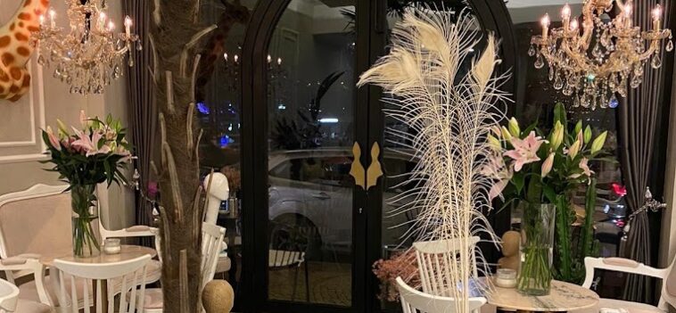 Lux Cafe Kuruçeşme İçerisi