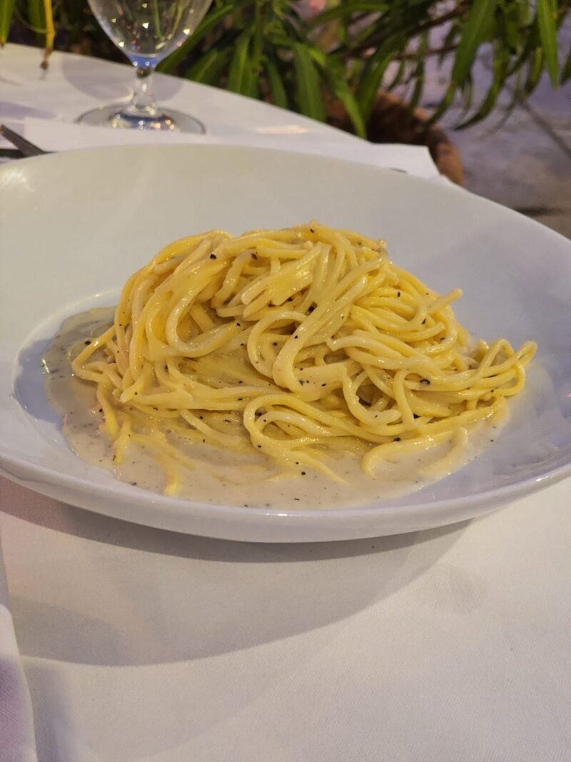 Nice Fransa Carmela Makarna