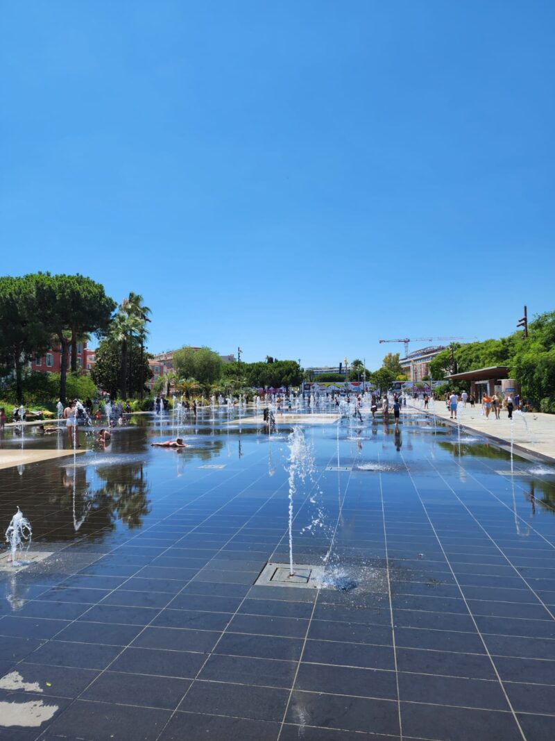 Nice Fransa Su Fiskiyeleri