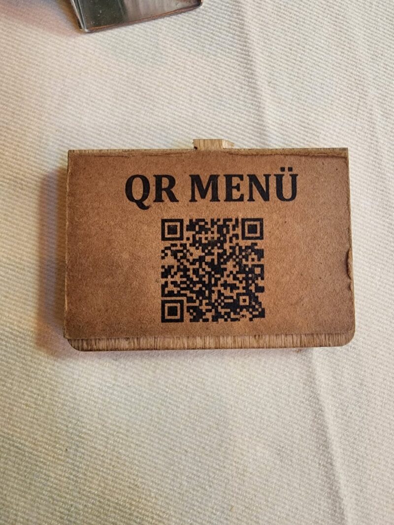 Sade Beş Denizler Qr Menü Görseli