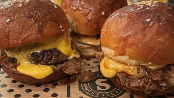 Socrates Bistro Mini Burger