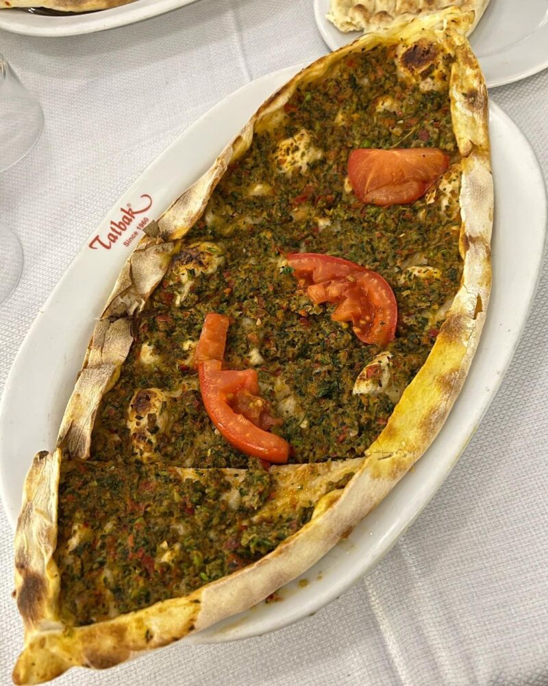 Tatbak Nişantaşı Kıymalı Pide