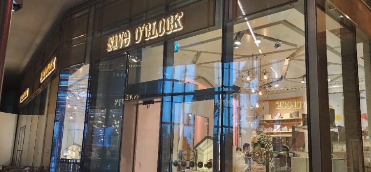 Five O'Clock Zorlu Avm Giriş