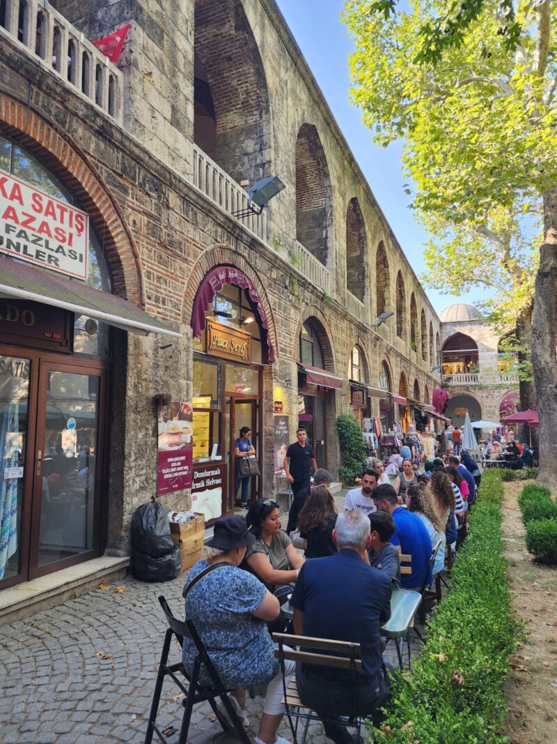 Hacı Şerif Dondurmalı İrmik Helvası