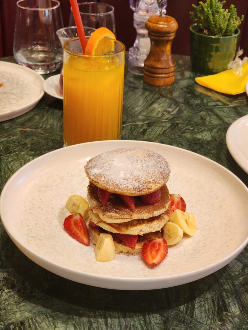 Tommi Brasserie Zorlu Avm Meyveli Pancake