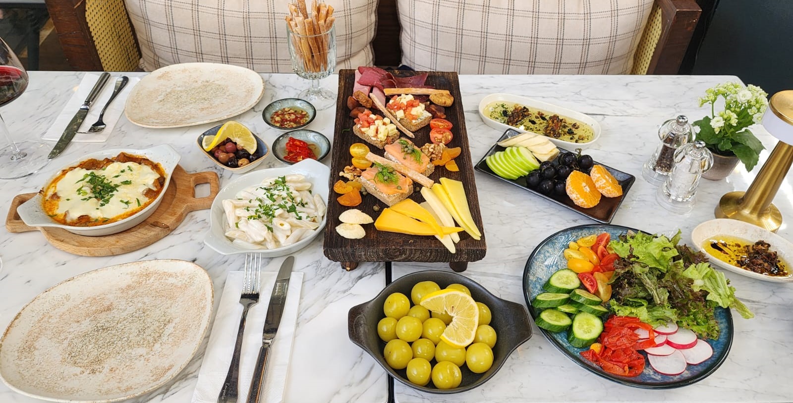 Emporio Ristorante Caddebostan Aperativo