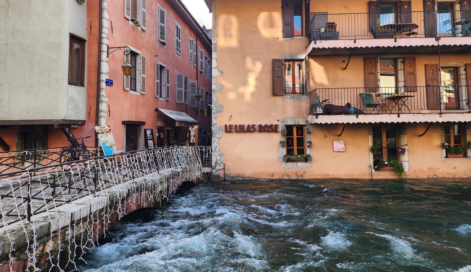 Annecy Fransa Kanallar 3
