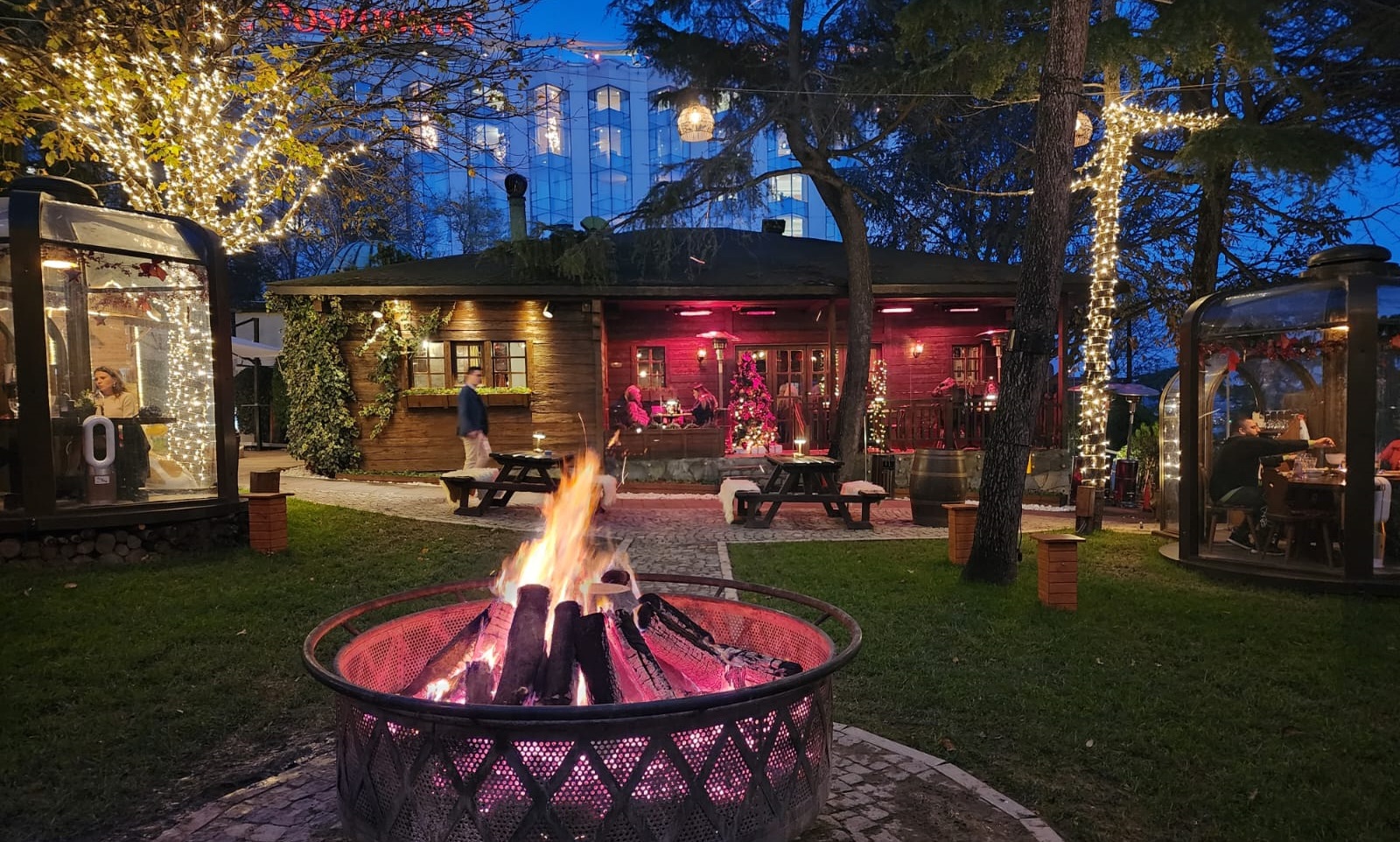 Chalet Swissotel The Bosphorus Bahçe Bölümü Ateş