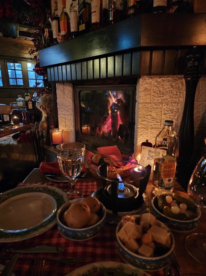 Chalet Swissotel The Bosphorus Şömine Önü