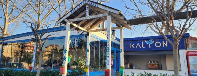 Kalyon Restoran Riva Girişi