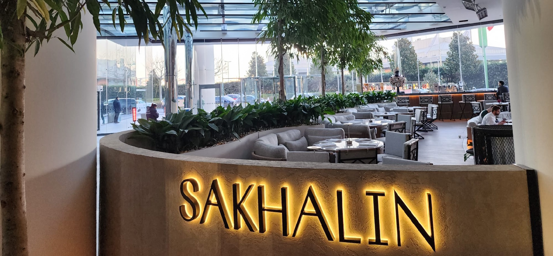 Sakhalin İstanbul Girişi