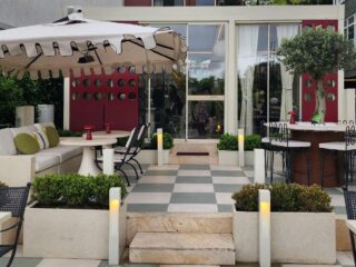 House of 96 Bahçe Bölümü 1