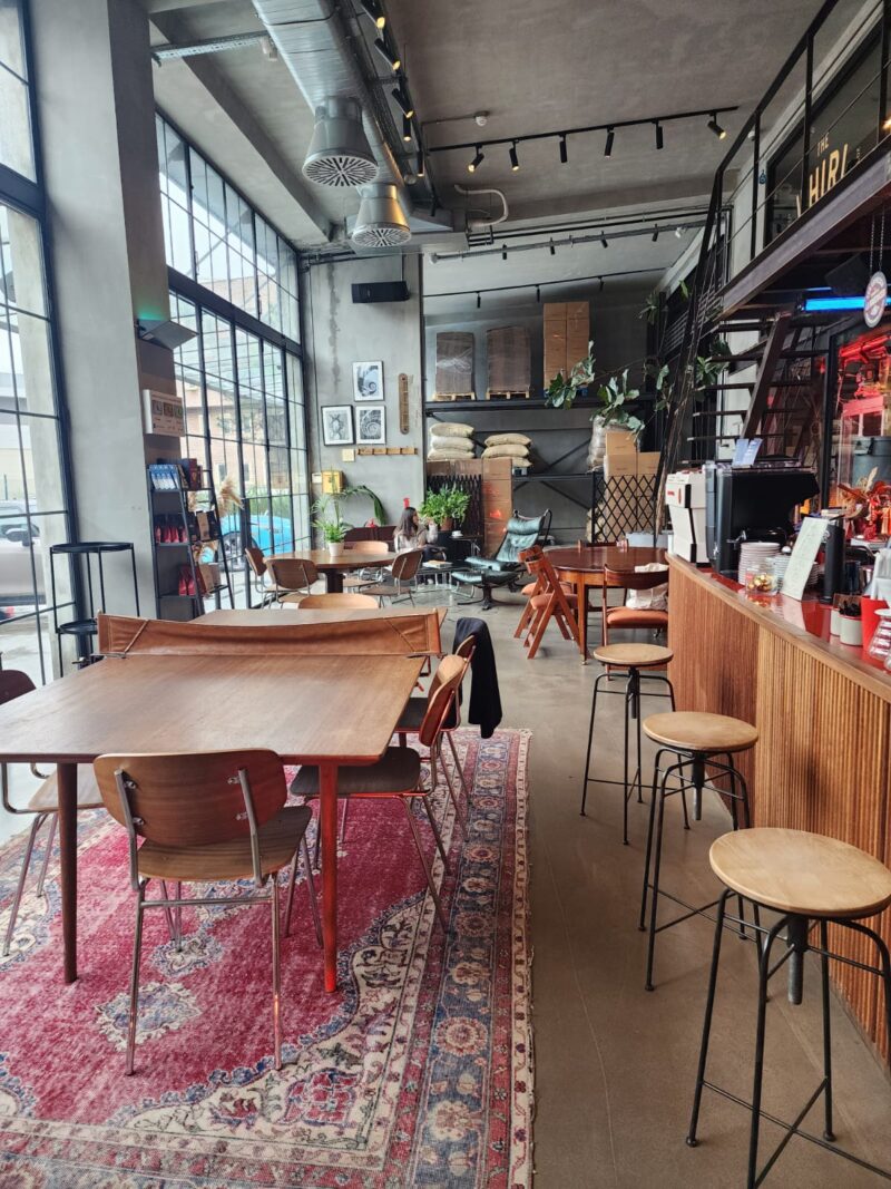 The Whirl Roastery Maslak İçerisi