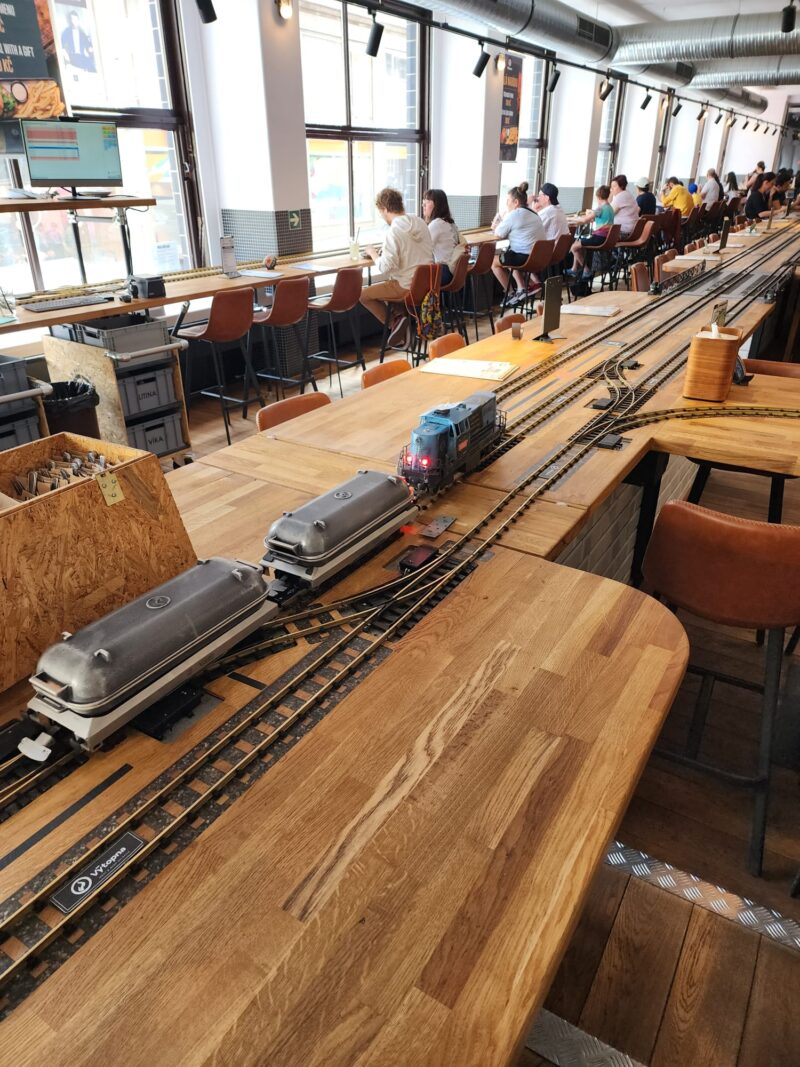 Výtopna Railway Restaurant Prag Tren Yolları