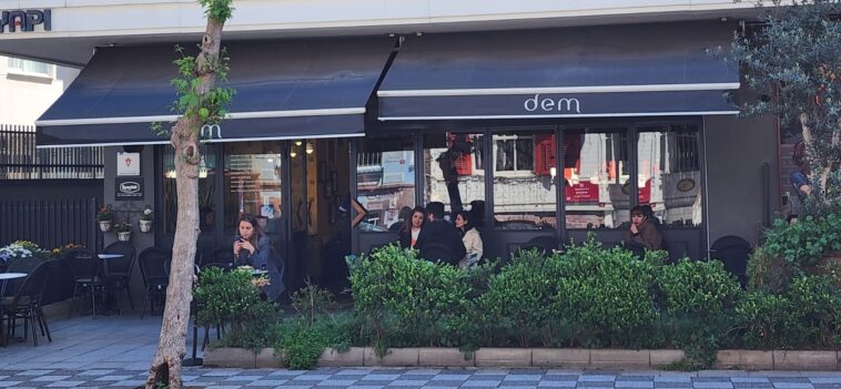 Dem Moda Girişi