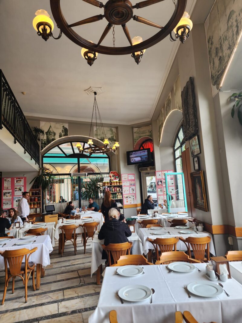 Fasuli Lokantası Tophane Karaköy İçerisi 2