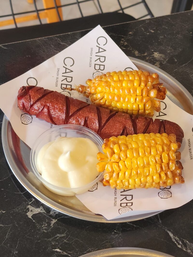 Carbo Smash Burger Kadıköy Sosis ve Mısır