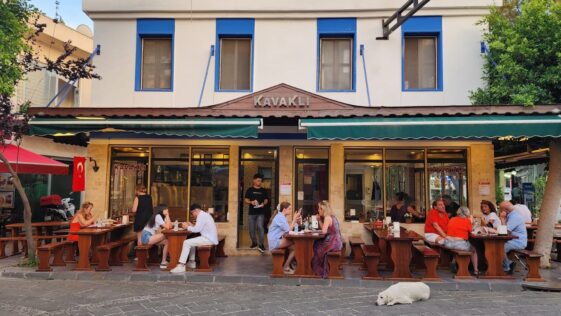 Kavaklı Köfteci Bodrum Yalıkavak Girişi
