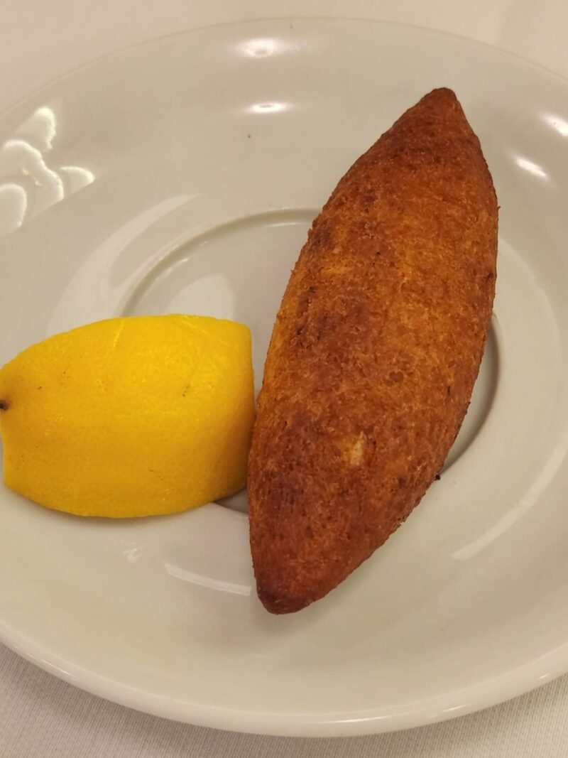 Tatbak Nişantaşı İçli Köfte
