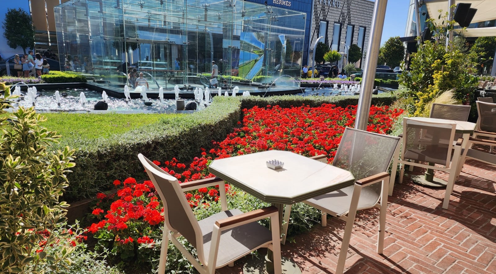 Masa Restoran İstinyepark Bahçe Bölümü
