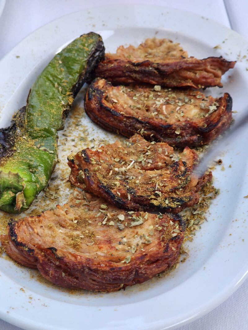 Nazende Cadde Kuzu Kokoreç