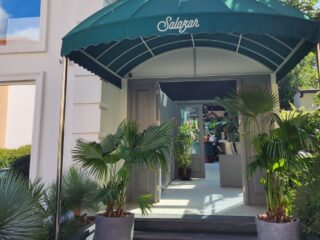 Salazar İstanbul Girişi