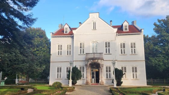 Maslak Kasırları Bahçe Bölümü