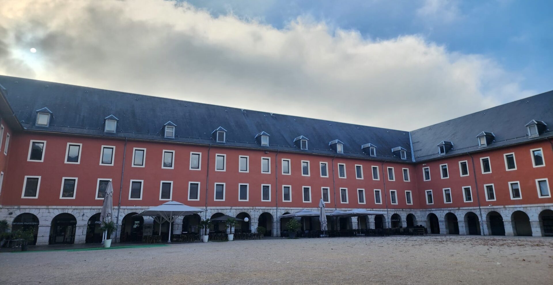 Carré Curial Chambery