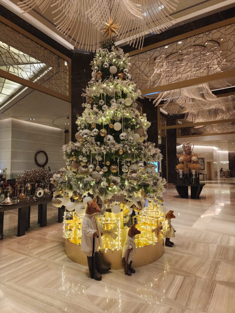 Lavinia Lounge Raffles Hotel Yılbaşı Ağacı
