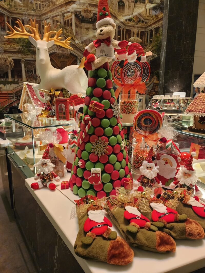 Lavinia Lounge Raffles Hotel Yılbaşı Süslemeleri 2